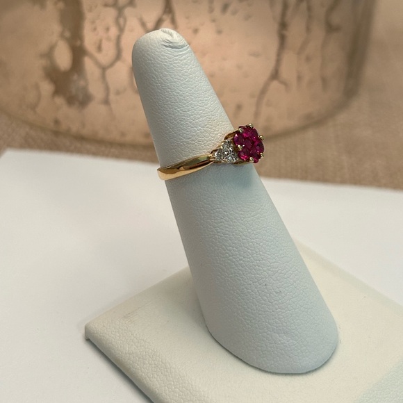 14K RUBY & DIAMOND RING - Picture 2 of 3